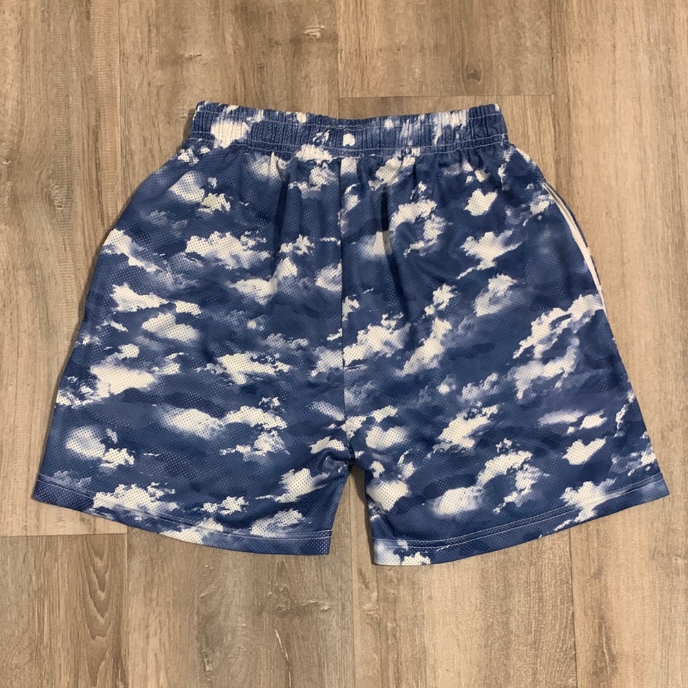 Eric Emanuel Blue And White Cloud Pattern Men Sho… - image 3